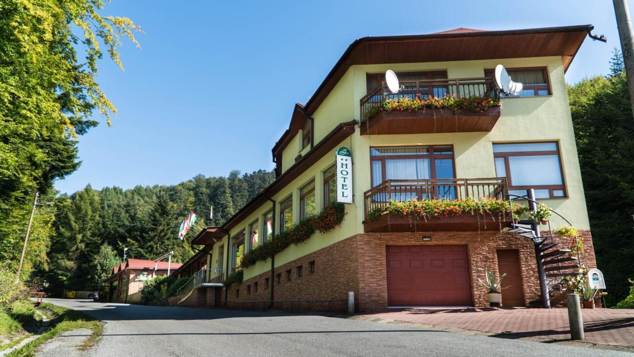 Hotel Somka Drienica Exterior photo