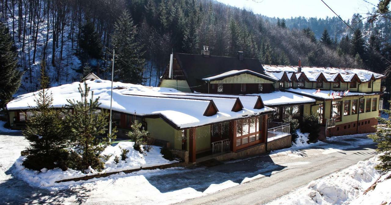 Hotel Somka Drienica Exterior photo