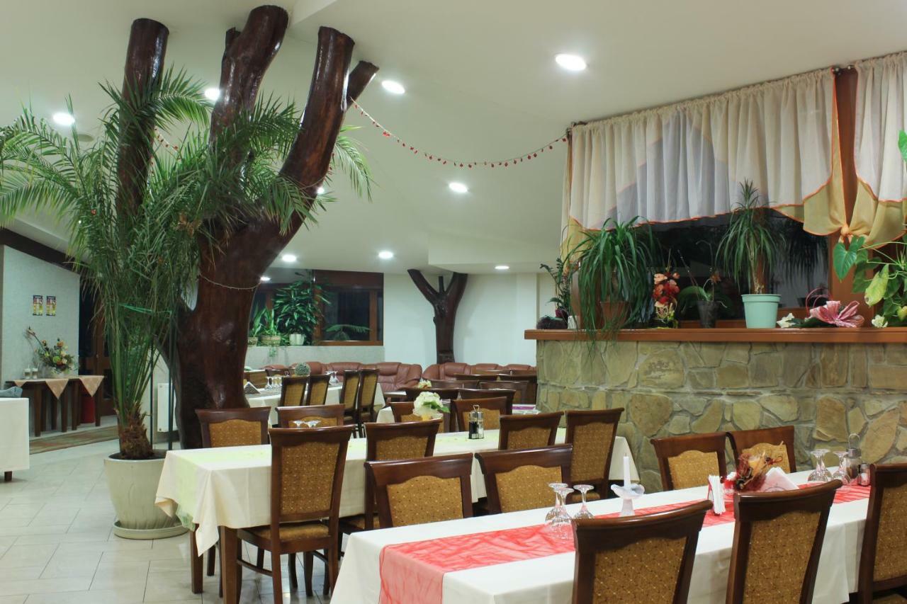 Hotel Somka Drienica Exterior photo