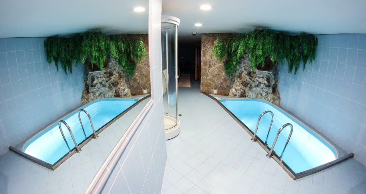 Hotel Somka Drienica Exterior photo